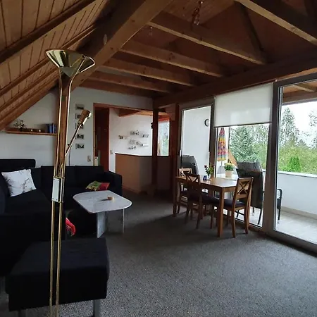 Apartment Schau Ins Land *